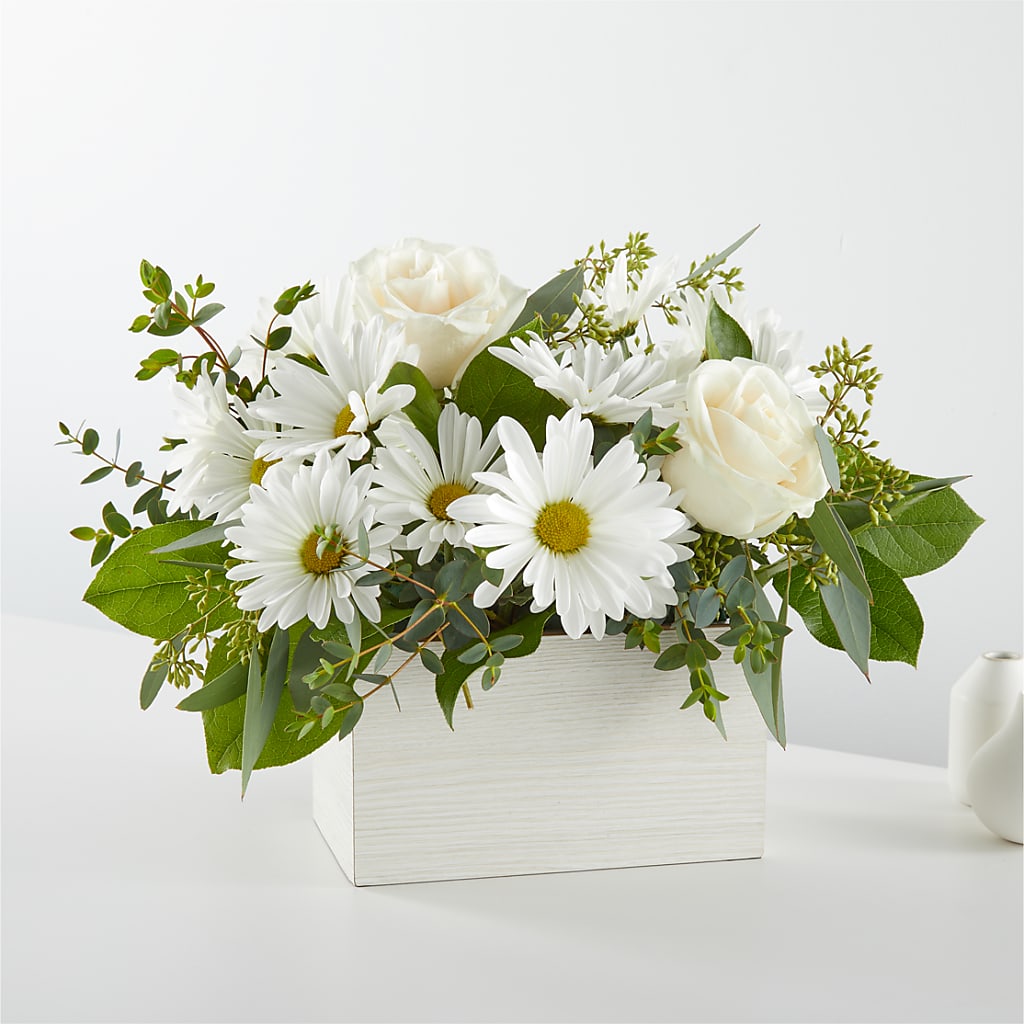 Fresh Linen Box Bouquet – Fred Meyer, Portland OR