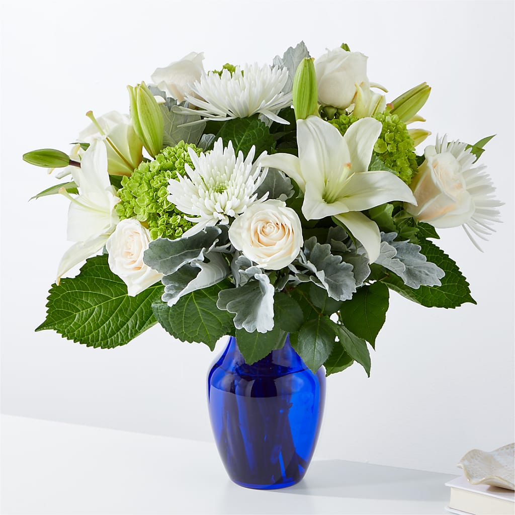 Snowy Dreams Bouquet – Fred Meyer, Portland OR