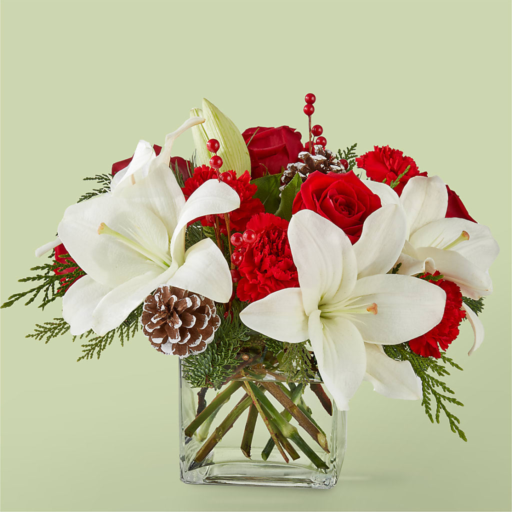 Glistening Icicles Bouquet – Fred Meyer, Portland OR
