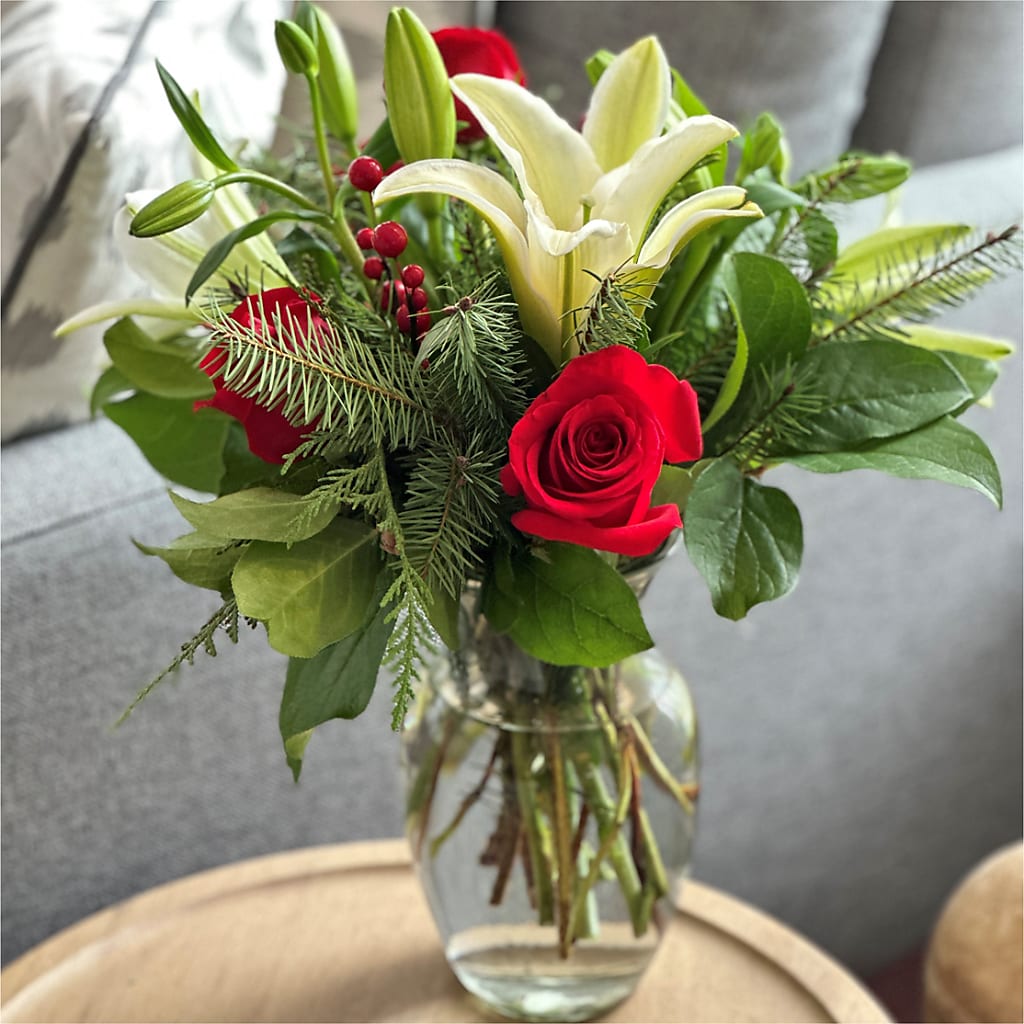Sparkling Snowflakes Bouquet –  Fred Meyer, Portland OR